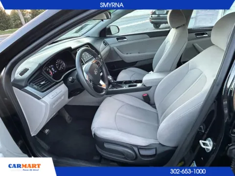More photos of 2018 Hyundai Sonata SE Sedan 4D at CARMART - Smyrna, DE
