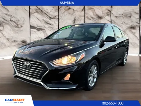 Photos of 2018 Hyundai Sonata SE Sedan 4D for sale in Smyrna, DE at CARMART - Smyrna
