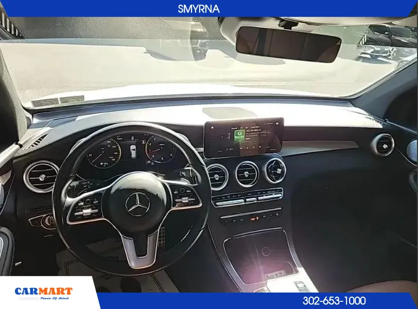 2021 Mercedes Benz GLC 300 4MATIC photo 2
