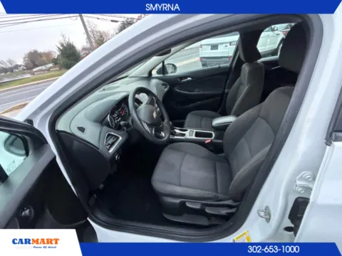 More photos of 2018 Chevrolet Cruze LS Sedan 4D at CARMART - Smyrna, DE
