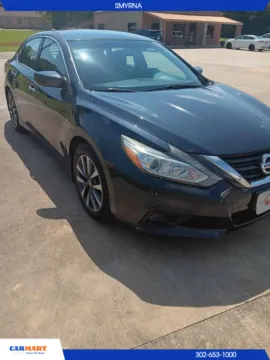 Photos of 2016 Nissan Altima 2.5 SV Sedan 4D for sale in Smyrna, DE at CARMART - Smyrna