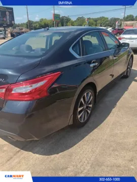 More photos of 2016 Nissan Altima 2.5 SV Sedan 4D at CARMART - Smyrna, DE