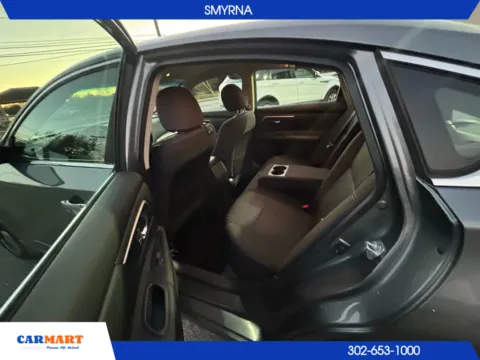 More photos of 2016 Nissan Altima 2.5 SV Sedan 4D at CARMART - Smyrna, DE
