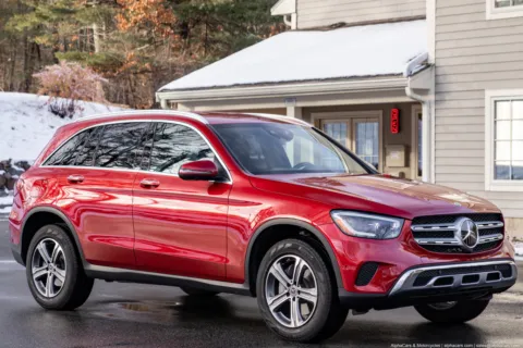 More photos of 2022 Mercedes-Benz GLC 300 4MATIC at Boxborough, MA