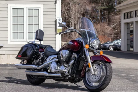 Photos of 2006 Honda VTX1300R Retro for sale in Boxborough, MA at Boxborough