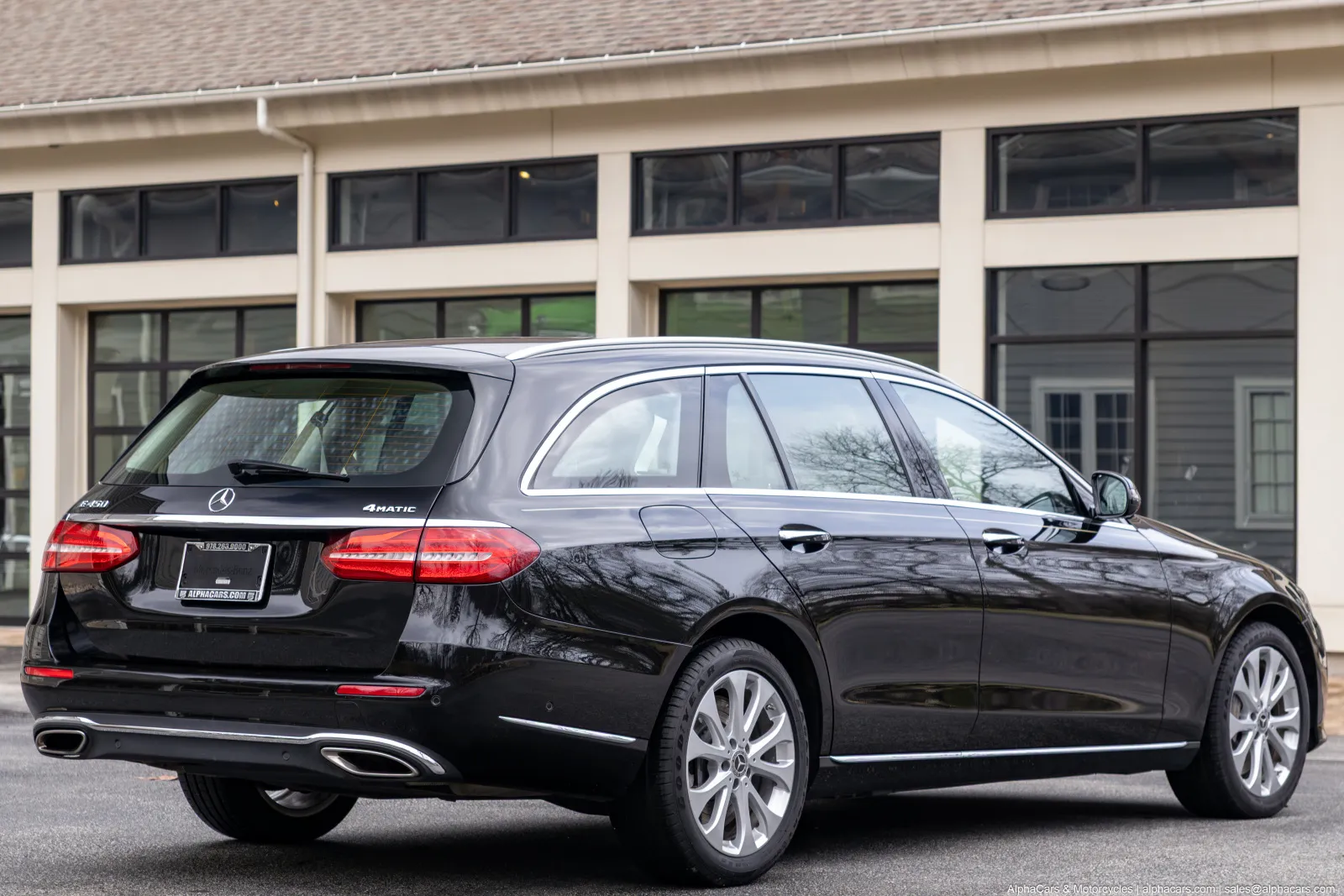 More photos of 2019 Mercedes-Benz E 450 Wagon 4MATIC Luxury P1 at Boxborough, MA