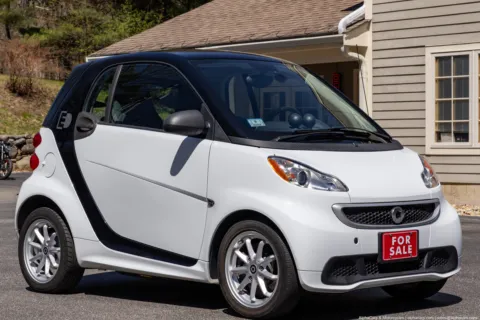 More photos of 2016 smart ForTwo Electric Drive Coupe at Boxborough Showroom & Service Center, MA