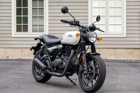 Photos of 2023 Royal Enfield Hunter 350 Dapper White for sale in Boxborough, MA at Boxborough Showroom & Service Center