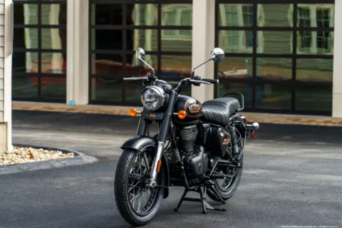 Another view of 2024 Royal Enfield Bullet 350 Black Gold for sale in Boxborough, MA at Boxborough
