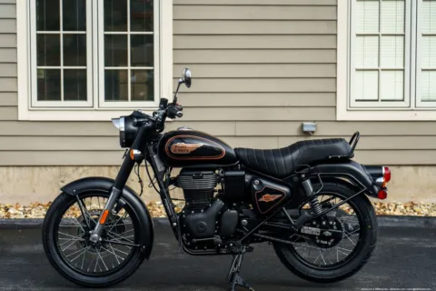 More photos of 2024 Royal Enfield Bullet 350 Black Gold at Boxborough, MA
