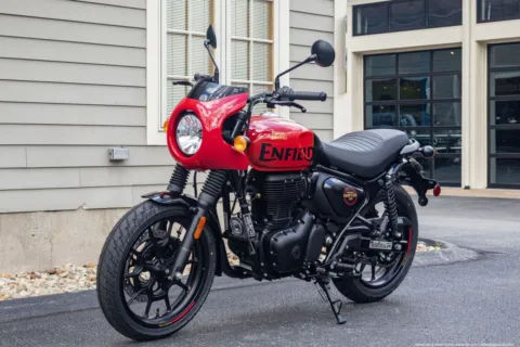 More photos of 2024 Royal Enfield Hunter 350 Rebel Red Cafe at Boxborough, MA