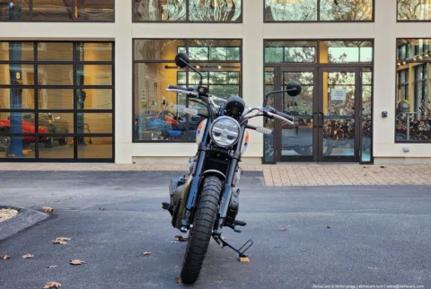 Another view of 2025 Royal Enfield Bear 650 Boardwalk White for sale in Boxborough, MA at Boxborough Showroom & Service Center