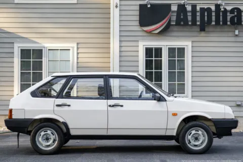 More photos of 1989 Lada VAZ 2109 Sputnik at Boxborough, MA