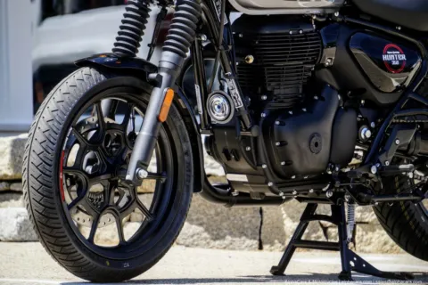 Another view of 2024 Royal Enfield Hunter 350 Dapper Grey for sale in Boxborough, MA at Boxborough Showroom & Service Center