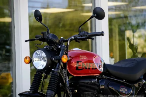More photos of 2024 Royal Enfield Hunter 350 Rebel Red at Boxborough, MA