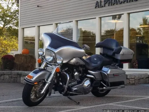 Photos of 2003 Harley-Davidson Electra Glide Classic Anniv. for sale in Boxborough, MA at Boxborough