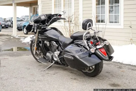 More photos of 2015 Yamaha V Star 1300 Tourer at Boxborough, MA