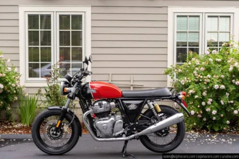 More photos of 2019 Royal Enfield Twins at Boxborough, MA