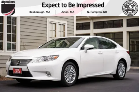 White 2013 Lexus ES 350 Sedan for sale in Boxborough, MA