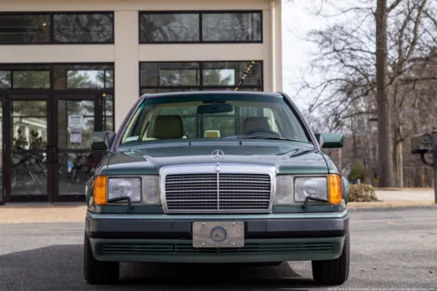 Photos of 1993 Mercedes-Benz 300 CE 3.2 W124 Coupe for sale in Boxborough, MA at Boxborough