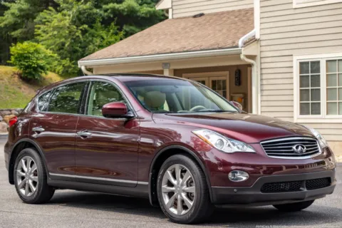 More photos of 2011 INFINITI EX35 Journey at Acton, MA