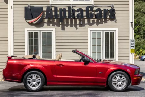 More photos of 2007 Ford Mustang GT Deluxe at Acton, MA
