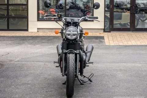 Another view of 2026 Royal Enfield Interceptor INT650 Black Ray for sale in North Hampton, NH at North Hampton Showroom
