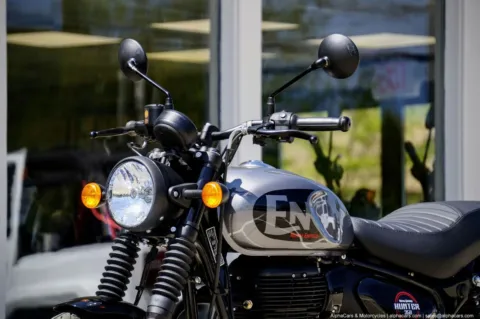 More photos of 2026 Royal Enfield Hunter 350 Dapper Grey at North Hampton, NH