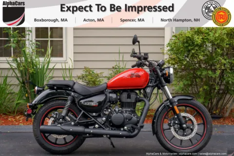 Photos of 2026 Royal Enfield Meteor 350 Fireball Red for sale in North Hampton, NH at North Hampton Showroom