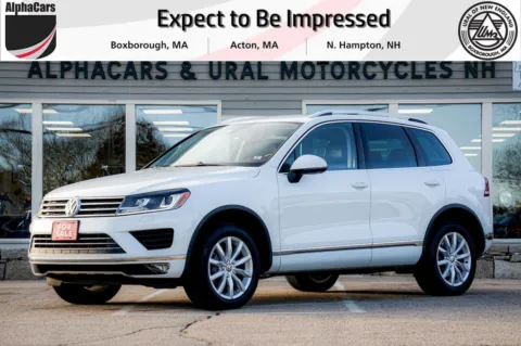White 2015 Volkswagen Touareg VR6 Lux for sale in North Hampton, NH