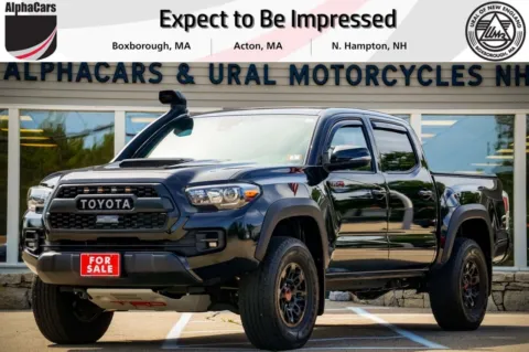Black 2019 Toyota Tacoma SR5 Double Cab Long Bed V6 6AT 4WD for sale in North Hampton, NH