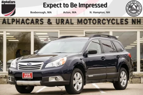 Red 2012 Subaru Outback 3.6R Limited for sale in North Hampton, NH