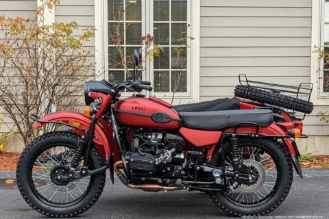 More photos of 2022 Ural Gear Up Garnet Red at North Hampton, NH