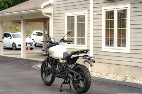 More photos of 2026 Royal Enfield Himalayan 450 Kaza Brown at North Hampton, NH