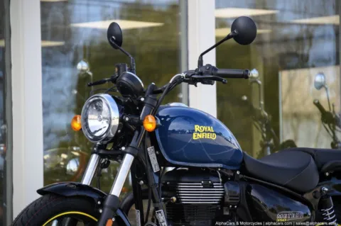 More photos of 2023 Royal Enfield Meteor 350 Fireball Blue at North Hampton, NH