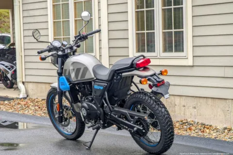 More photos of 2023 Royal Enfield Scram 411 Graphite Blue at North Hampton, NH