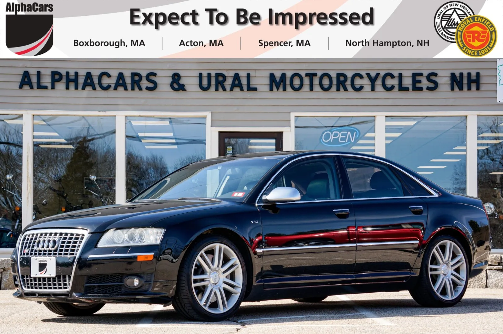 2007 Audi S8 Base