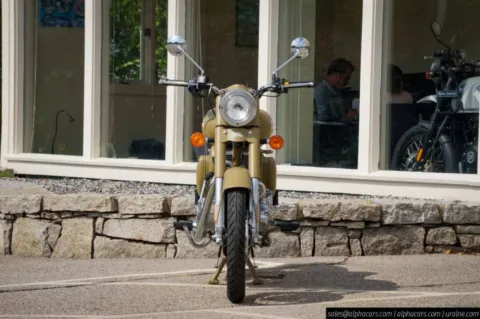 Photos of 2019 Royal Enfield Classic 500 for sale in North Hampton, NH at North Hampton