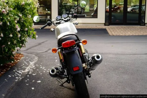 More photos of 2020 Royal Enfield Twins at North Hampton, NH