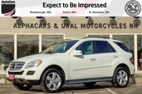 White 2011 Mercedes-Benz M-Class ML350 4MATIC for sale in North Hampton, NH