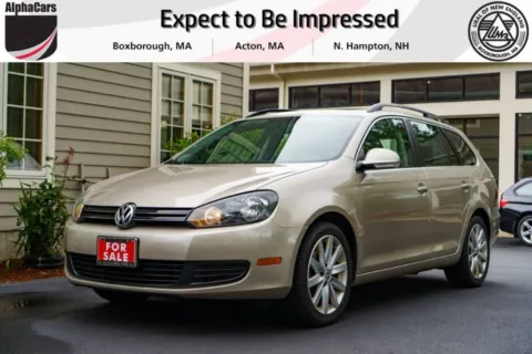 Black 2012 Volkswagen Jetta SportWagen 2.5L SE PZEV for sale in North Hampton, NH