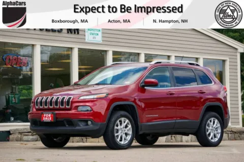 Red 2014 Jeep Cherokee Latitude 4WD for sale in North Hampton, NH