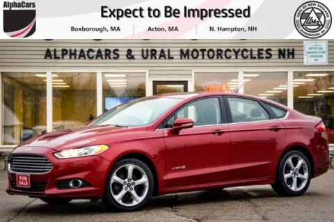 Blue 2014 Ford Fusion Hybrid SE for sale in North Hampton, NH
