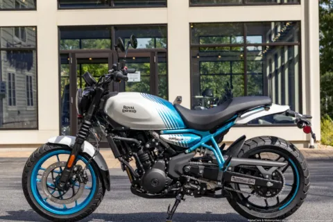 More photos of 2026 Royal Enfield Guerrilla 450 Brava Blue at Spencer, MA