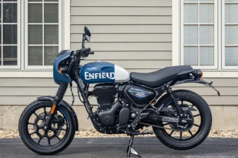 More photos of 2024 Royal Enfield Hunter 350 Rebel Blue Cafe at Spencer, MA