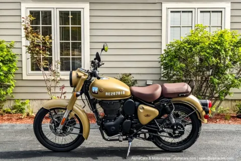 More photos of 2024 Royal Enfield Classic 350 Signals Desert Sand at Spencer, MA