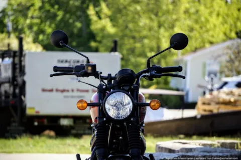 Another view of 2024 Royal Enfield Hunter 350 Rebel Red for sale in Spencer, MA at Spencer Showroom
