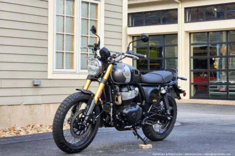 More photos of 2025 Royal Enfield Bear 650 Golden Shadow at Spencer, MA