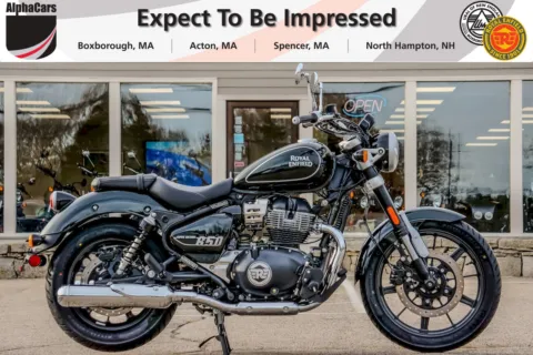 Photos of 2024 Royal Enfield Super Meteor 650 Astral Green for sale in Spencer, MA at Spencer Showroom