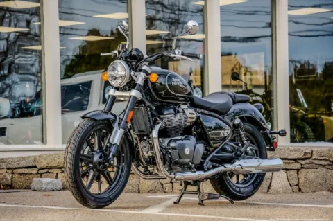 Another view of 2024 Royal Enfield Super Meteor 650 Astral Green for sale in Spencer, MA at Spencer Showroom